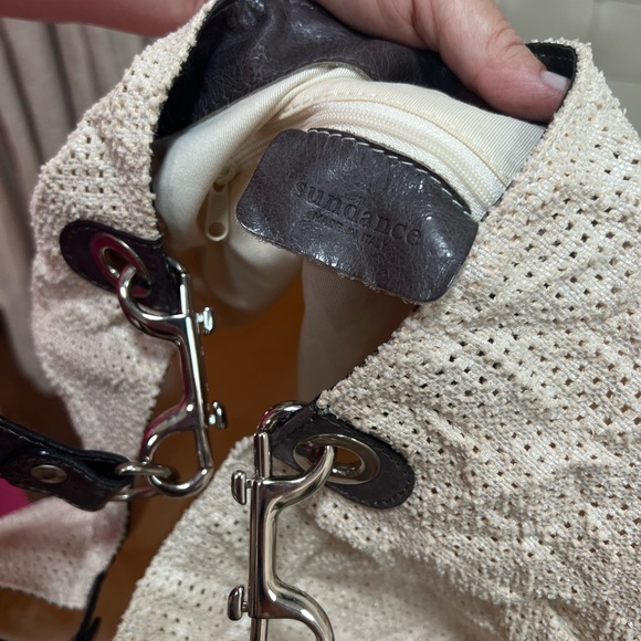 Sundance White Large Textured Bag - Picture 3 of 4